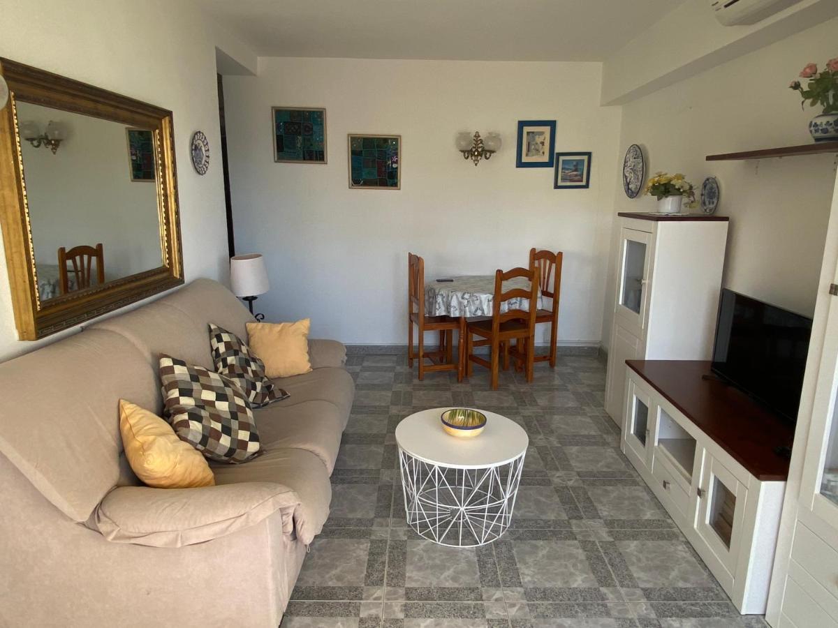 Cozy Apartment With First Line Seaview In Perfect Location, Near The Marina Benalmádena Esterno foto