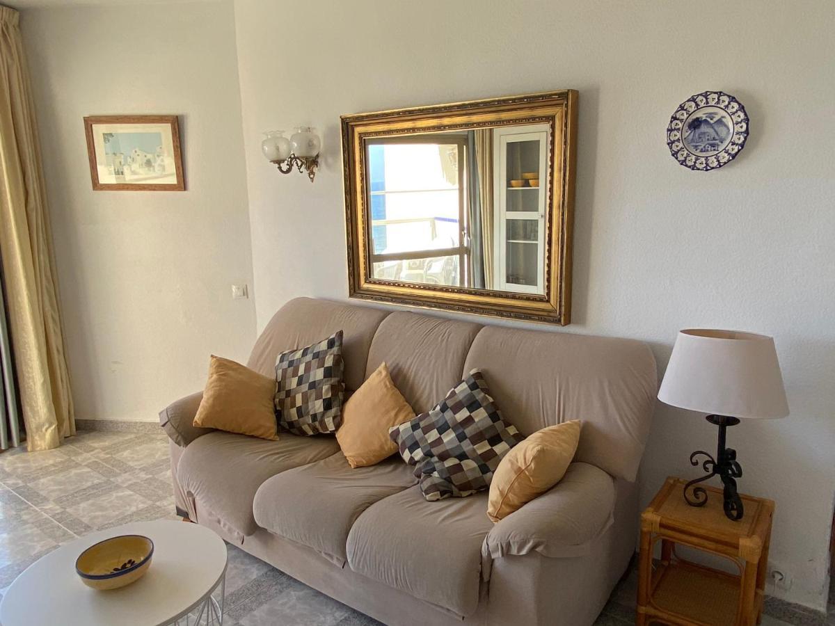 Cozy Apartment With First Line Seaview In Perfect Location, Near The Marina Benalmádena Esterno foto