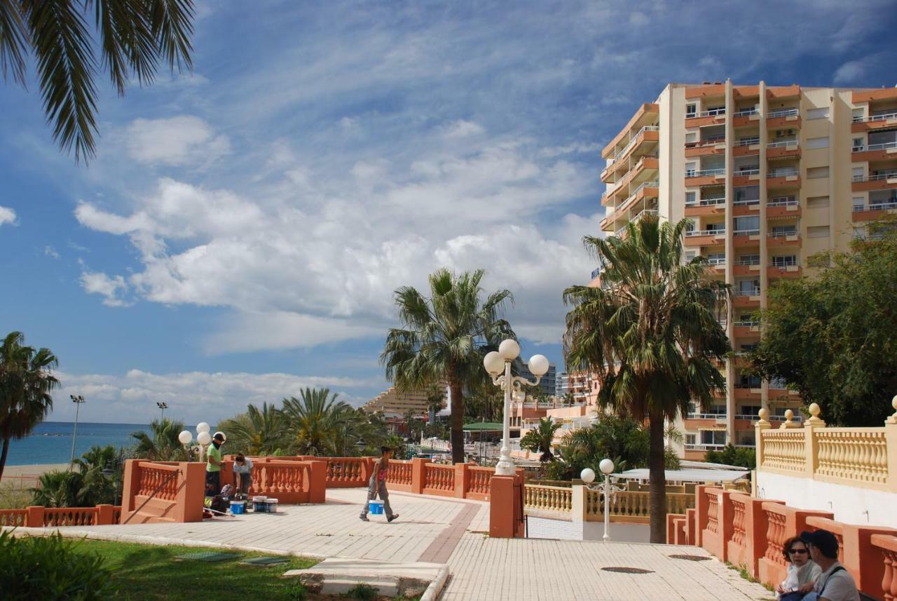 Cozy Apartment With First Line Seaview In Perfect Location, Near The Marina Benalmádena Esterno foto